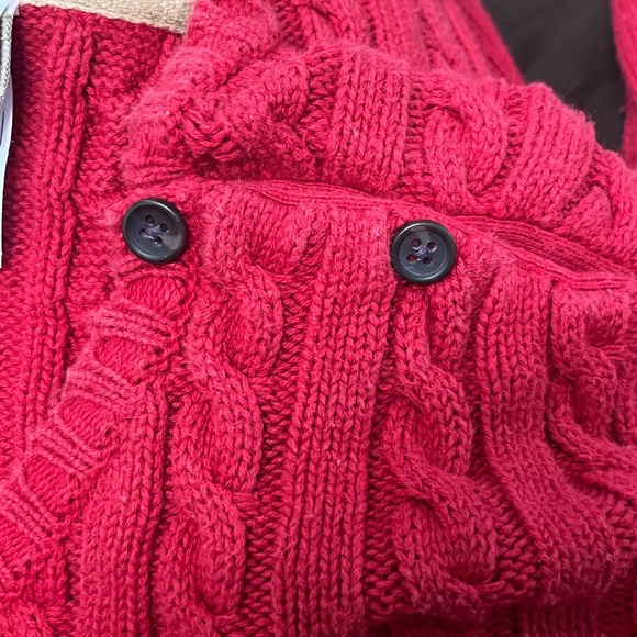 Disney Store Minnie Mouse Embroidered Cable Knit Red Christmas Winter Sweater - Picture 6 of 12